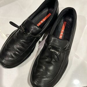 PRADA BLACK VINTAGE LOAFERS SIZE 38/8
